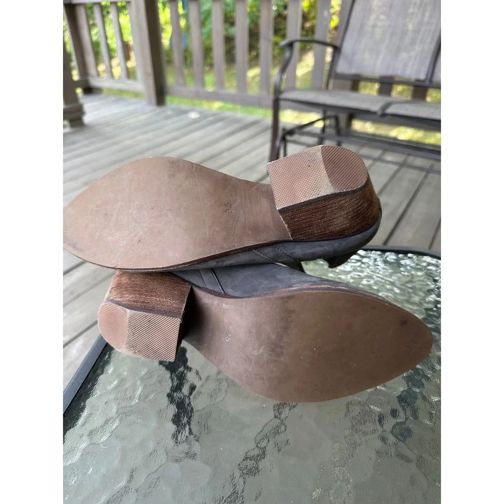 Jeffrey Campbell Gray Suede Leather Cutout Ankle Booties Wood Heel Size 9.5‎